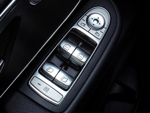 Mercedes-Benz V-Класс