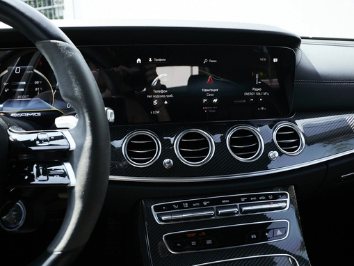 Mercedes-Benz E-Класс AMG