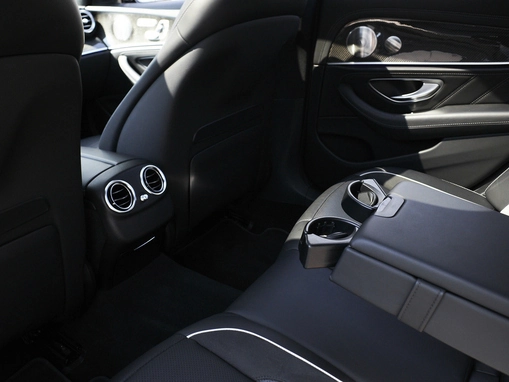 Mercedes-Benz E-Класс AMG