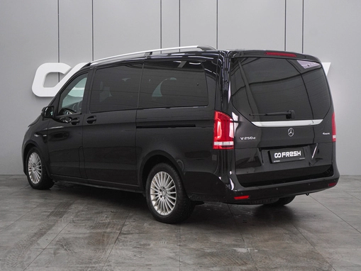 Mercedes-Benz V-Класс