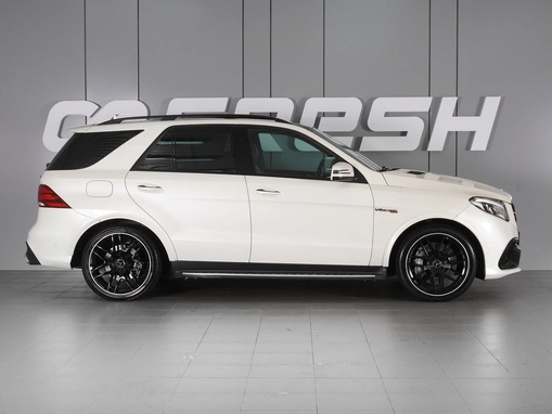 Mercedes-Benz M-Класс AMG