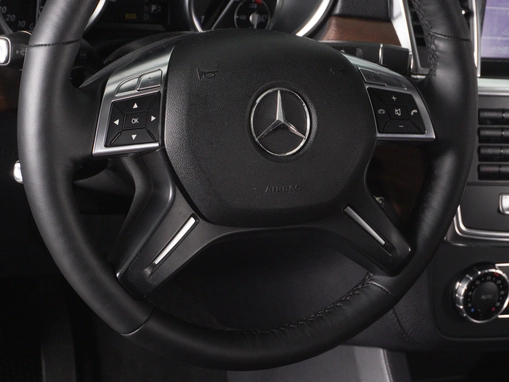 Mercedes-Benz M-Класс