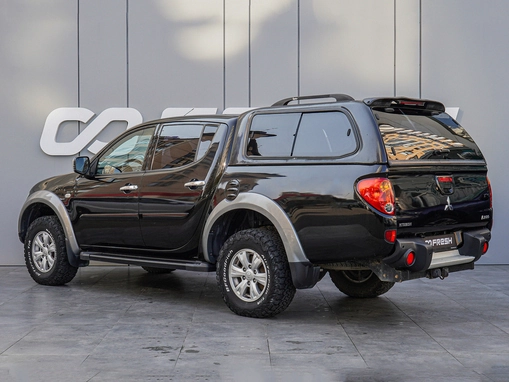 Mitsubishi L200