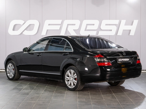 Mercedes-Benz S-Класс