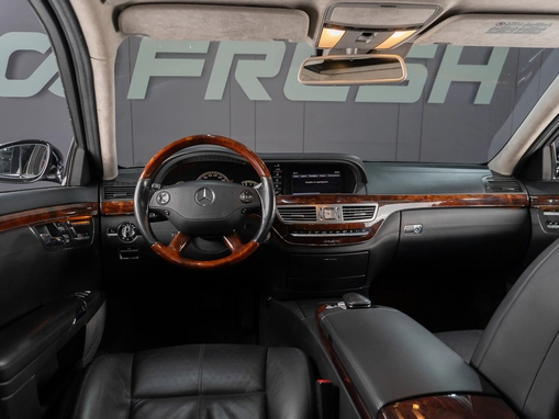 Mercedes-Benz S-Класс