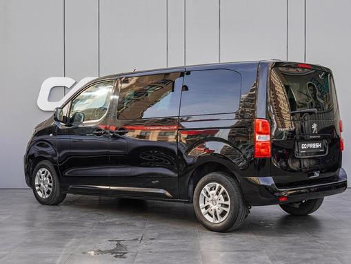 Peugeot Traveller