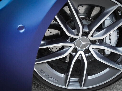 Mercedes-Benz E-Класс AMG