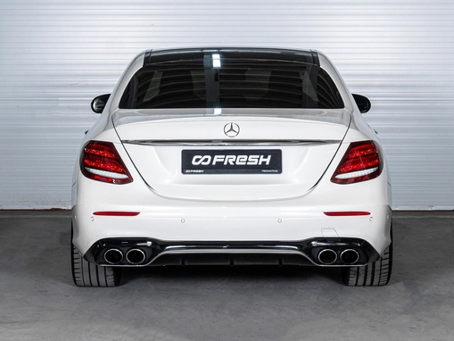 Mercedes-Benz E-Класс AMG