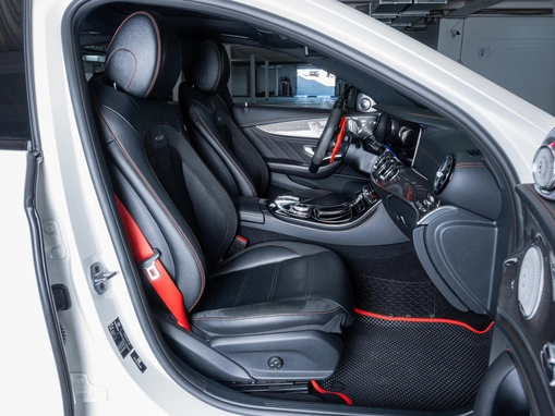 Mercedes-Benz E-Класс AMG