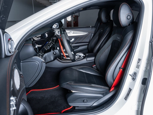 Mercedes-Benz E-Класс AMG