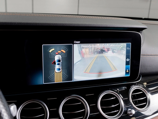 Mercedes-Benz E-Класс