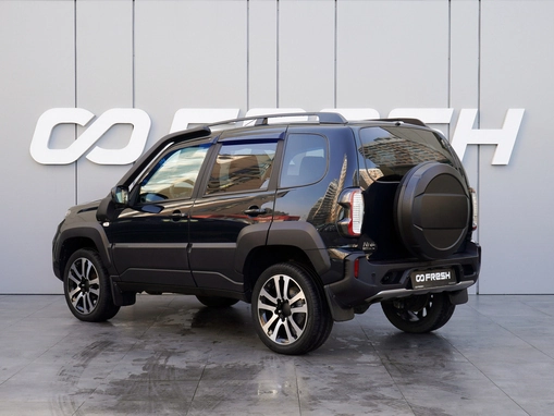 LADA (ВАЗ) Niva Travel