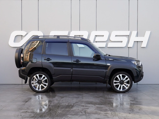 LADA (ВАЗ) Niva Travel