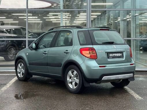 Suzuki SX4