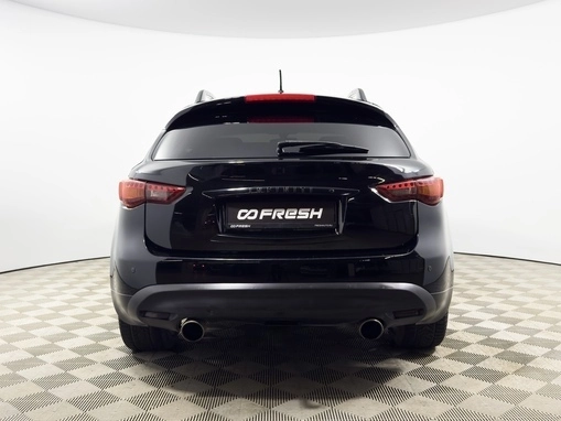 Infiniti QX70