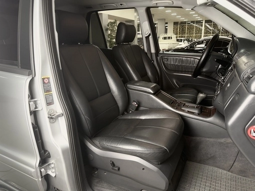 Mercedes-Benz M-Класс