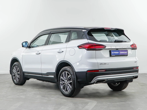 Geely Atlas Pro
