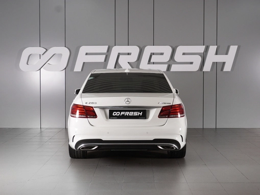 Mercedes-Benz E-Класс