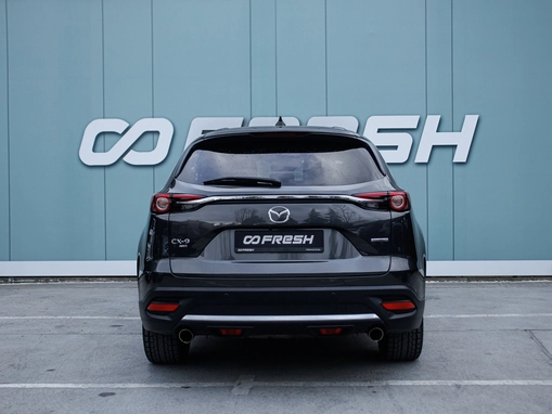 Mazda CX-9