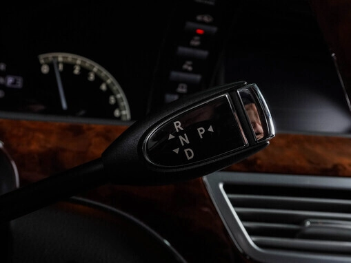 Mercedes-Benz S-Класс