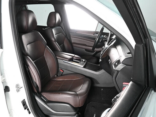 Mercedes-Benz M-Класс