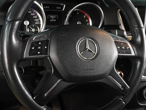 Mercedes-Benz M-Класс