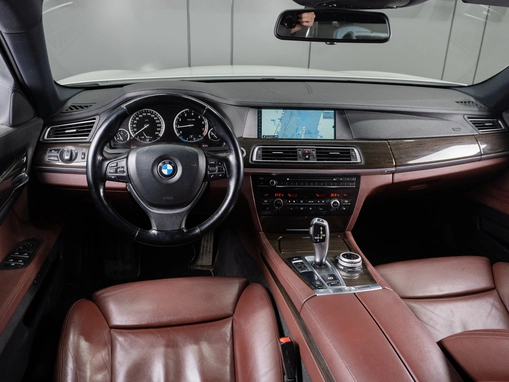BMW 7 серии