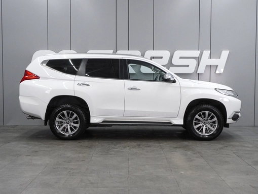 Mitsubishi Pajero Sport