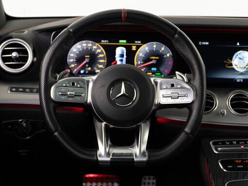 Mercedes-Benz E-Класс AMG