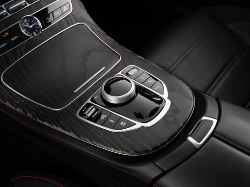 Mercedes-Benz E-Класс AMG