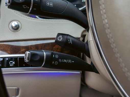 Mercedes-Benz S-Класс