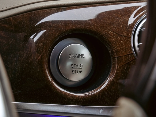 Mercedes-Benz S-Класс