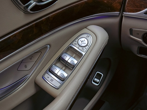 Mercedes-Benz S-Класс