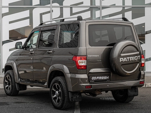 УАЗ Patriot
