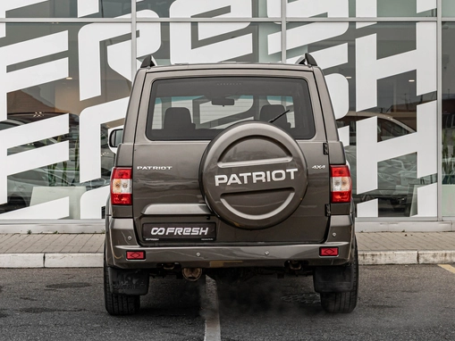 УАЗ Patriot