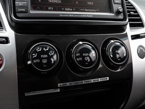 Mitsubishi Pajero Sport