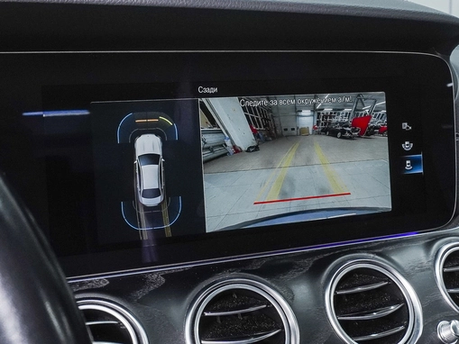 Mercedes-Benz E-Класс