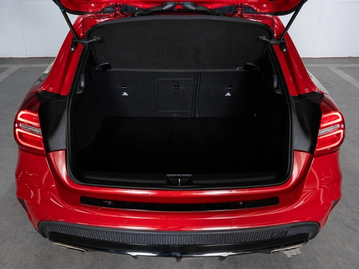 Mercedes-Benz GLA AMG