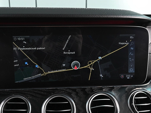 Mercedes-Benz E-Класс