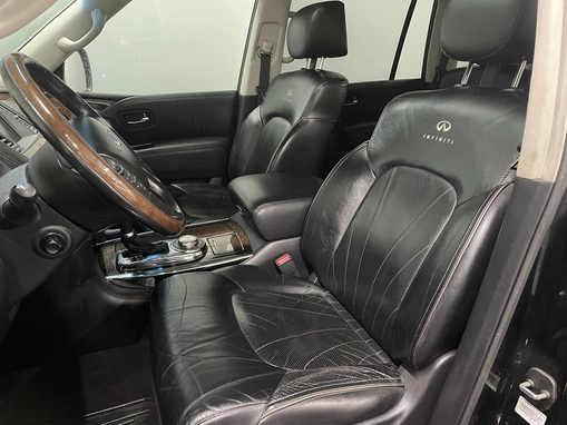 Infiniti QX56
