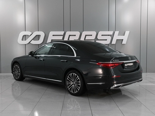 Mercedes-Benz S-Класс