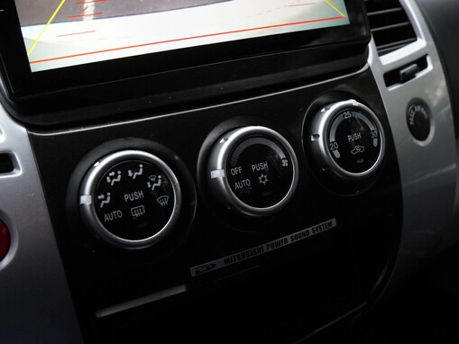 Mitsubishi Pajero Sport