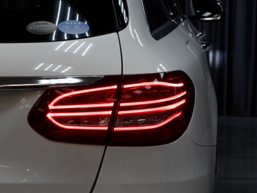 Mercedes-Benz C-Класс