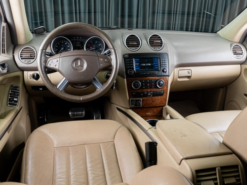 Mercedes-Benz M-Класс