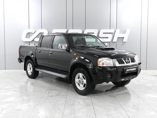 Nissan NP300