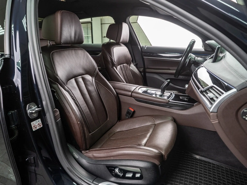 BMW 7 серии