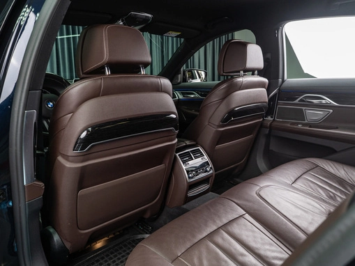 BMW 7 серии