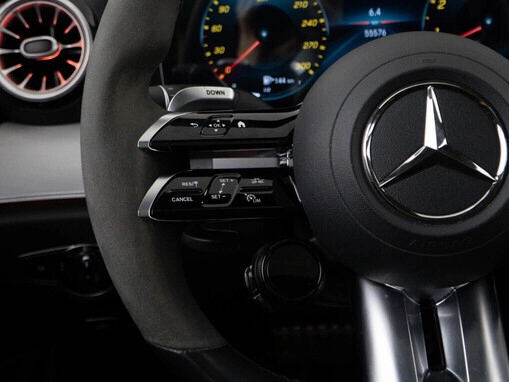 Mercedes-Benz E-Класс AMG