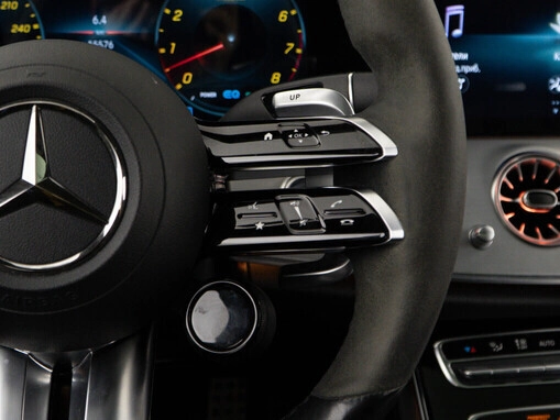 Mercedes-Benz E-Класс AMG