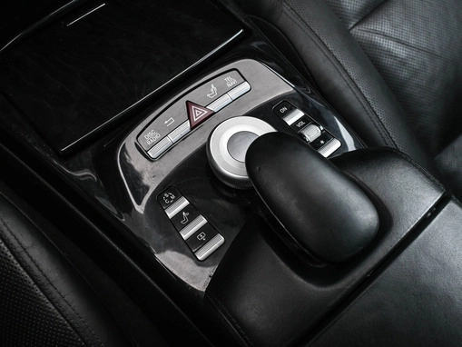 Mercedes-Benz S-Класс